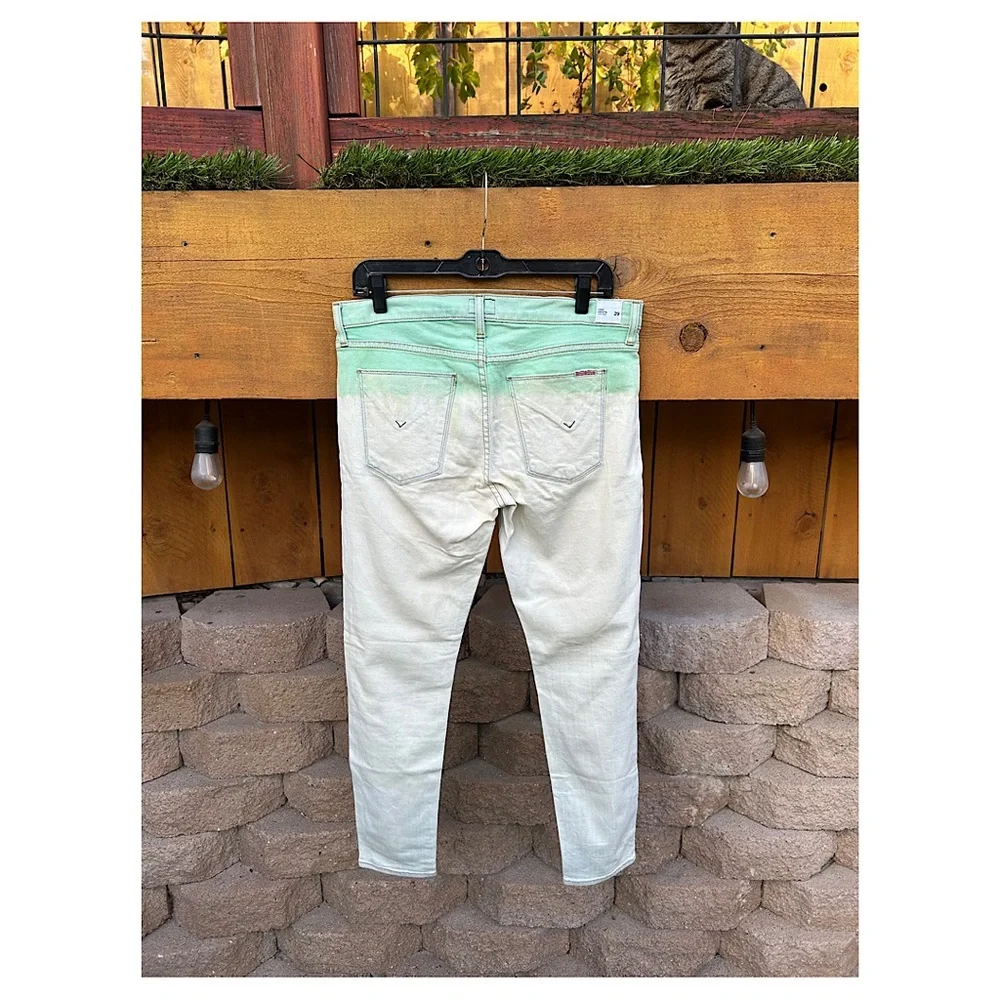 NWOT-Sz 29 Crop Krista Hudson dip dye jeans